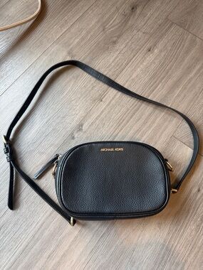 Michael Kors Black Pebbled Leather Rounded Crossbody with Gold Hardware